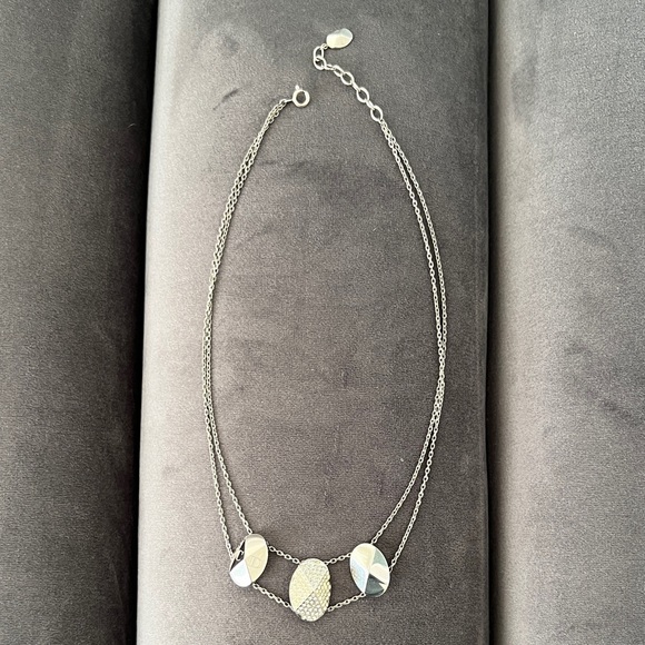 Dior Necklace with Crystals - Picture 3 of 7